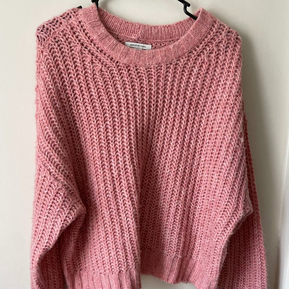 AE Womens Pink Sweater Size Medium